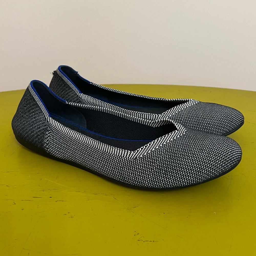 Rothy’s The Flat Round Toe Ballet Flats Slip-Ons Shoes Grey Women’s Size 8.5